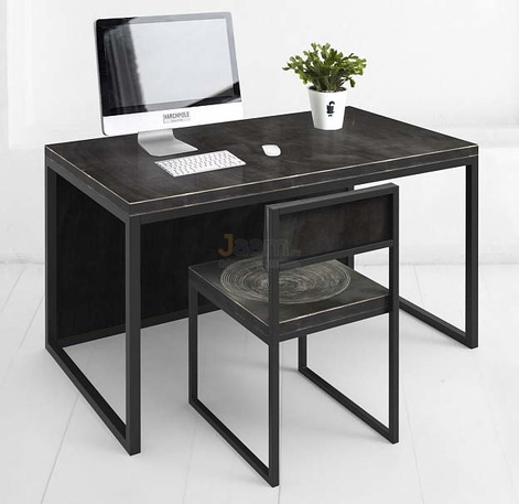 Мебель для персонала Стол рабочий с панелью METALFRAME